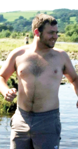 Džošs pirms aktīvu treniņu sākšanas — šajā procesā viņš atbrīvojās no 38 kilogramiem