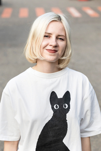 Kristina Rezviha gatavo filmu pirmo reizi noskatījās tikai Kannu kinofestivālā. «Pirmizrādē gandrīz visu filmu noraudāju. Tas bija tik skaisti!» Foto — Ieva Salmane