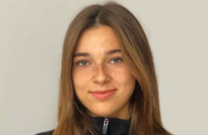Nākotnē mācoties universitātē, Paula cer pētījumu turpināt. «Gribētu sportistiem izstrādāt konkrētu vingrinājumu kompleksu un vērot to rezultātus un efektivitāti.» Bioloģija un viss, kas saistīts ar ķermeni, viņu interesē kopš 9. klases. Foto no privātā arhīva