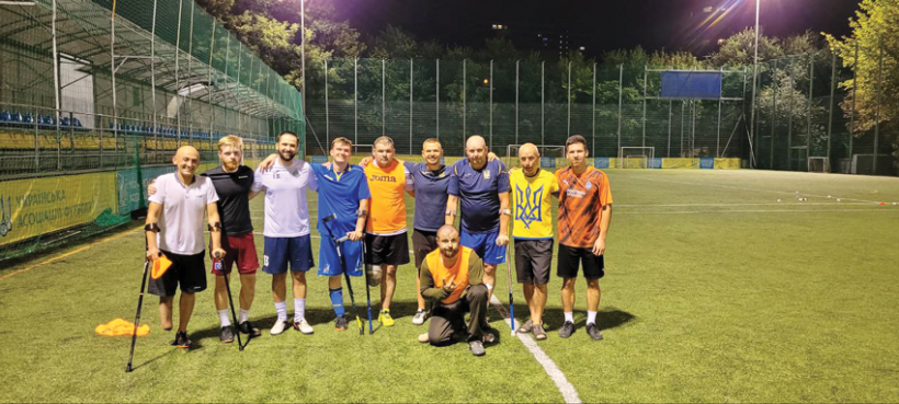 Ukraiņu kara veterānu komanda, kas gatavojas doties uz adaptīvā futbola čempionātu Beļģijā. Foto no personīgā arhīva
