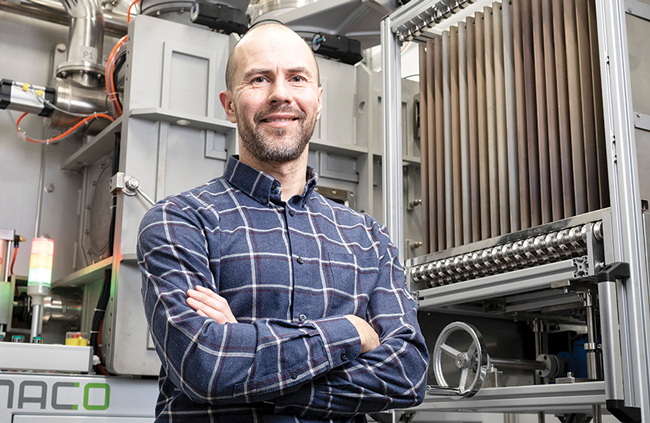 Naco Technologies līdzdibinātājs Aleksandrs Parfinovičs. Foto — Ieva Salmane