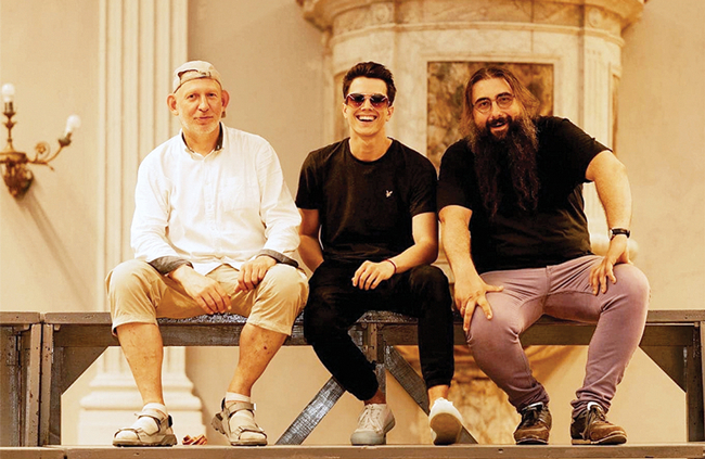 Matīsa Žilinska trio — Andris Grunte, Matīss Žilinskis un Artis Orubs. Publicitātes foto