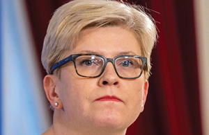 Lietuvas premjerministres Ingrīdas Šimonītes vadītā valdība kopumā ir izvairījusies no lieliem skandāliem, tomēr risinājumu aizvien gaida veselības un izglītības sistēmas problēmas. Foto — Scanpix