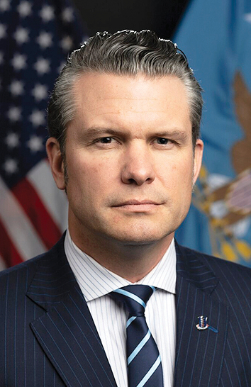 Aizsardzības ministrs Pīts Hegsets