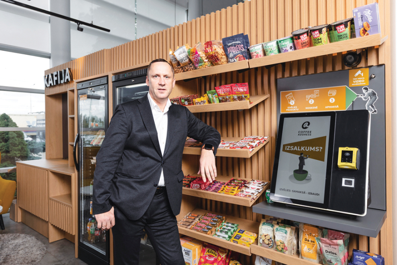 Coffee Address tagad izmēģina jaunu segmentu — autonomos veikalus, demonstrē uzņēmuma izpilddirektors Baltijā Krīvs Lode.