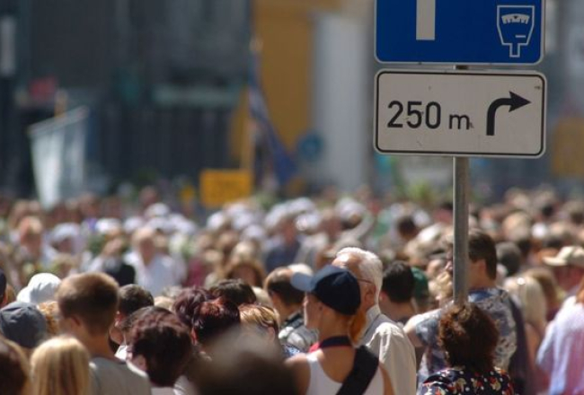 2014_09_cilveki-gatisrozenfelds-f64-media-large1.jpg
