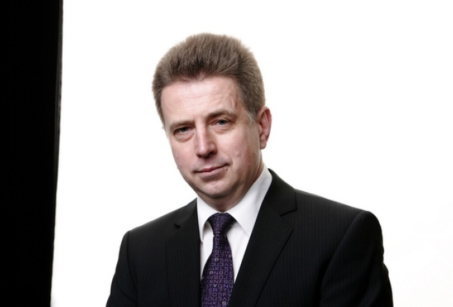 Reinis Hofmanis, F64