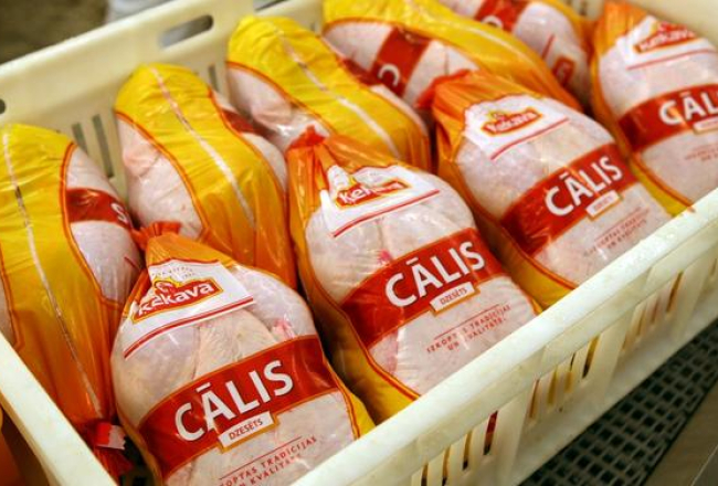 Ķekavas putnu fabrikas produkcija. Foto: Gatis Dieziņš, LETA