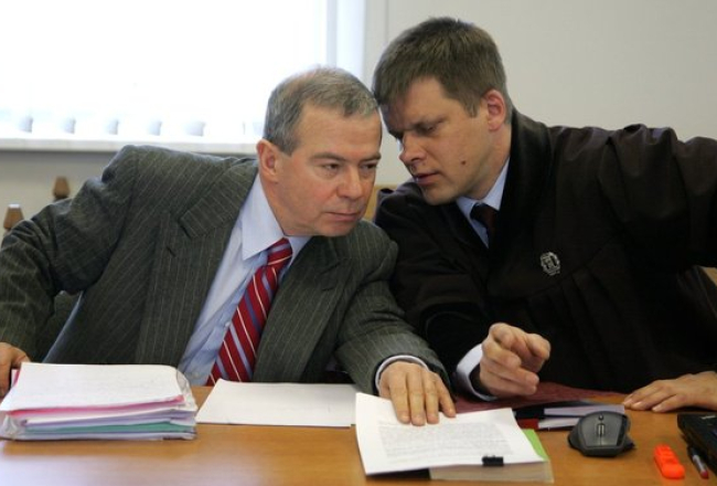 Aivars Lembergs un advokāts Raimonds Krastiņš, foto: Raimonds Vīksne/f64