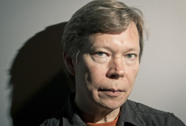 Orķestra "Sinfonietta Rīga" mākslinieciskais vadītājs un koncerta "20.gadsima melnās pērles" diriģents Normunds Šnē. Foto Emīls Desjatņikovs, f64