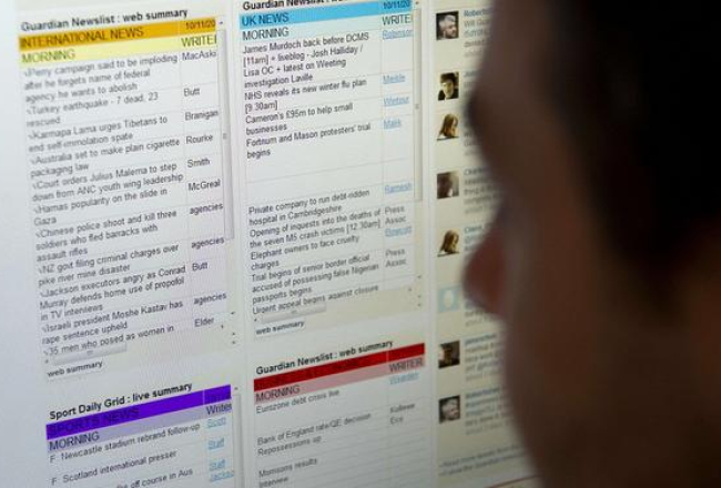 Britu "The Guardian" ziņu slejas internetā. Foto: AFP/LETA