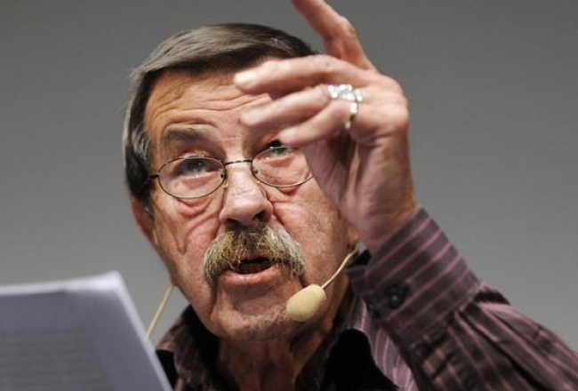Rakstnieks un Nobela prēmijas laureāts Ginters Grass. Foto: AFP/LETA