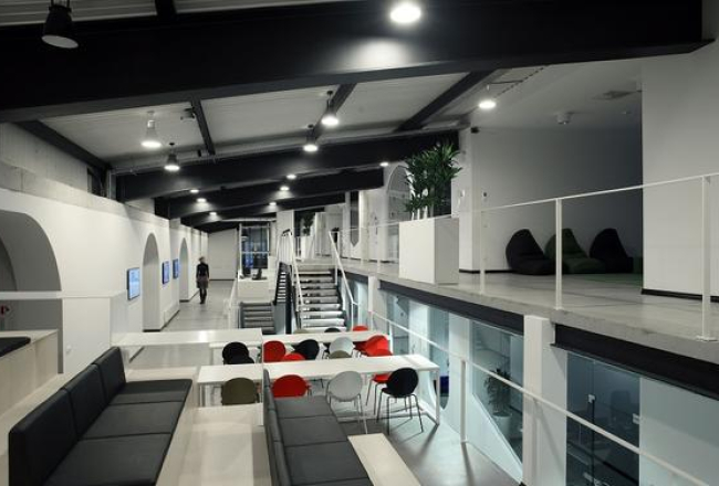 Kategorijā "Interjera dizains" galveno balvu ieguva Zane Tetere, Elīna Tetere, birojs „OPEN AD” par biroja „4FINANCE” interjeru. Publicitātes foto
