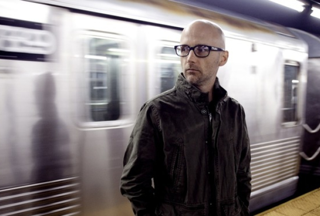 2014_09_moby-foto-media-large.jpg