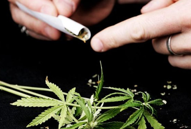 Kristaps Kuhaļskis, F64