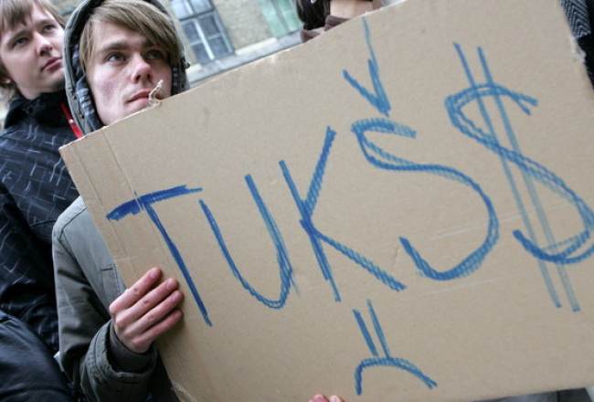 Studenti protestā pie Ministru kabineta. Foto: Raitis Plauks, F64