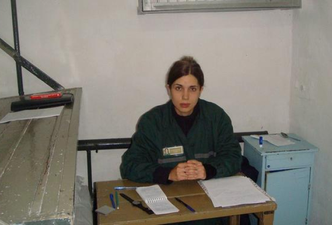 Nadežda Tolokoņņikova cietumā. Foto: AFP/LETA
