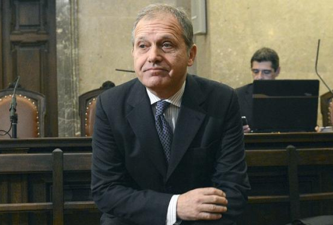 Ernsts Štrasers 14.janvārī uz tiesas sola. Foto: EPA/LETA