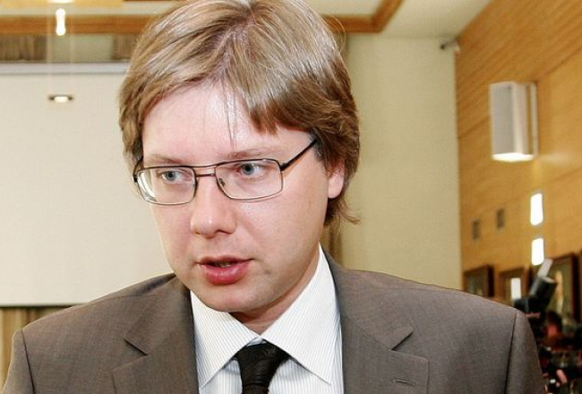 Rūta Kalmuka, F64