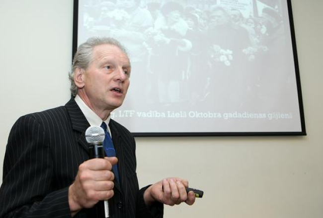 Bijušais Latvijas Tautas frontes priekšsēdētājs priekšsēdētājs Dainis Īvāns. Foto: Ieva Čīka, LETA