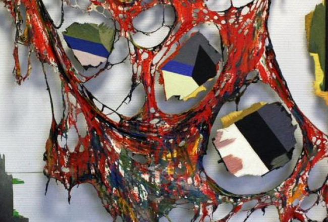 Visvalža Ziediņa darbs "Materializētas sajūtas". Tapis 20.gs. 80. gados. Materiāli: koks, grīdas lupata, līme, eļļa, drātis, sintētiskā aukla. Publicitātes foto