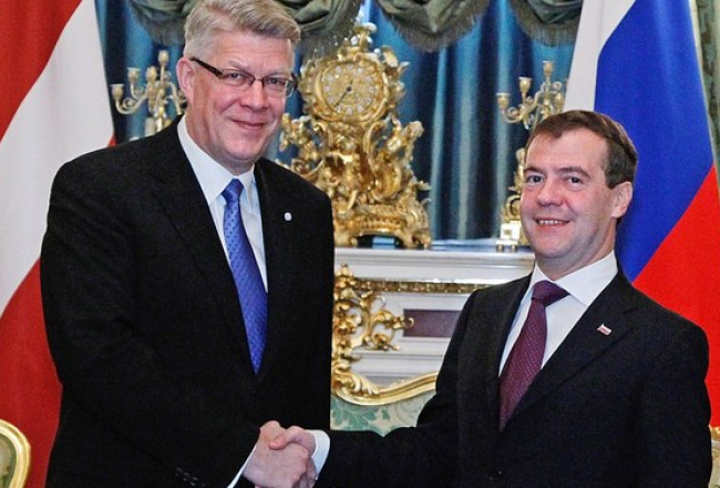 Valdis Zatlers un Dmitrijs Medvedevs Maskavā. Foto: ITAR-TASS/LETA