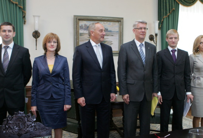 Zatlera Reformu partijas pārstāvji tiekas ar Valsts prezidentu Andri Bērziņu. Foto: Raitis Plauks, F64