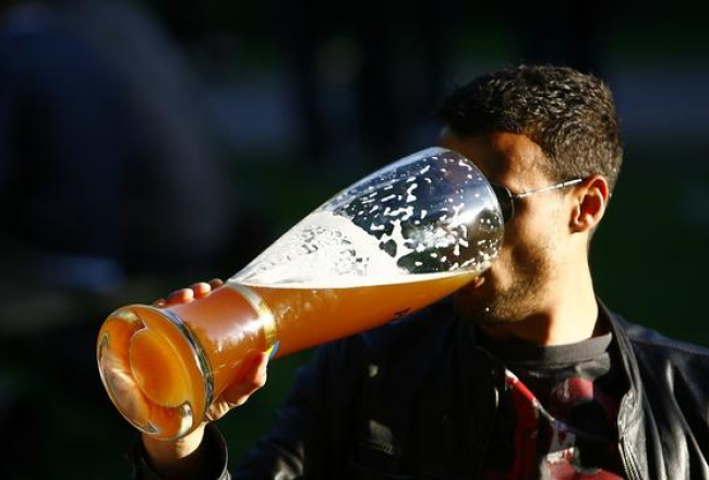 Alus festivālā. Foto: Dmitrijs Suļžics, F64