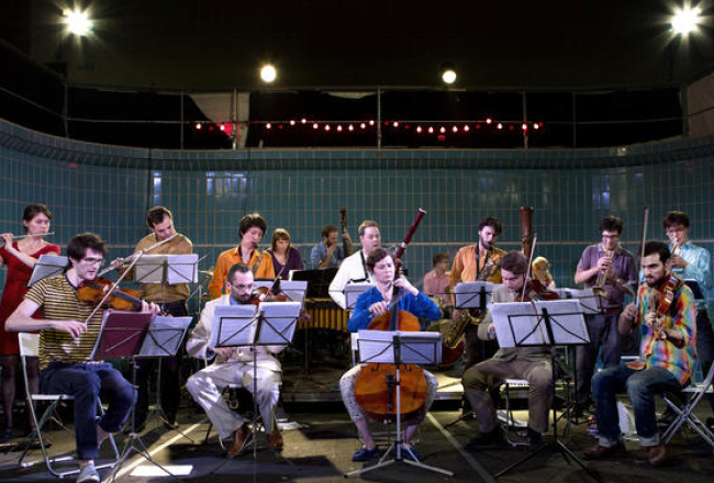 "Andromeda Mega Express Orchestra". Publicitātes foto