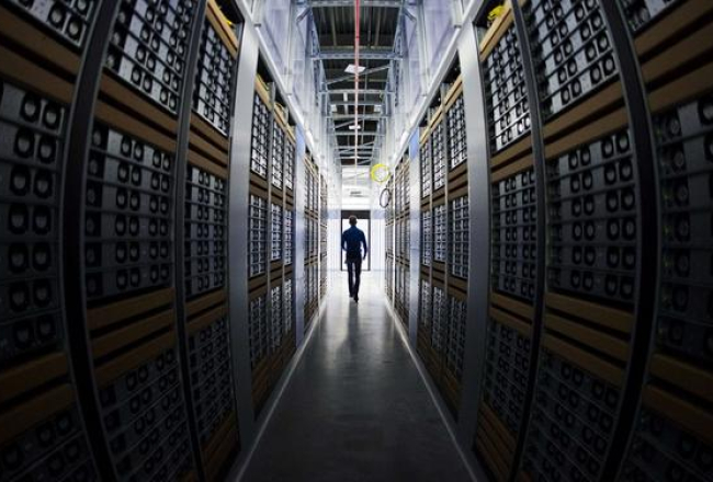"Facebook" datu centrs Lapzemē Zviedrijā. Foto: AFP/LETA