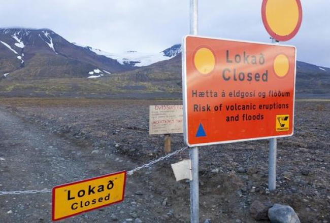 Slēgts ceļš uz Bardarbungas vulkānu Islandē. Foto: EPA/LETA