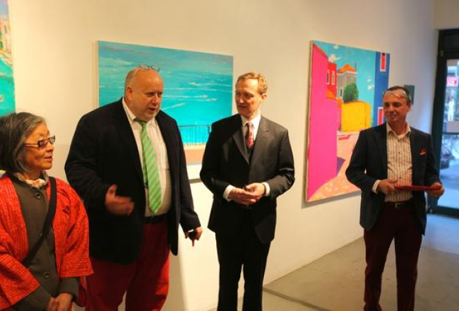 Izstādes atklāšanā Kazuko Mijamoto (no kreisās), Aleksejs Naumovs, Andris Razāns un Kristaps Zariņš. Publicitātes foto