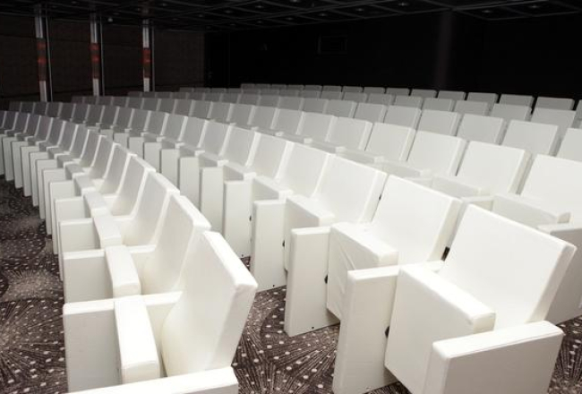 Kino zāle. Foto: Ieva Čīka, LETA