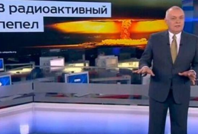 Dmitrijs Kiseļovs TV studijā. Foto no interneta