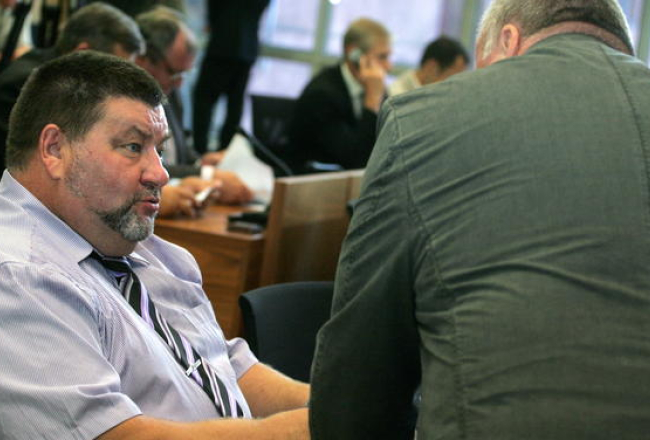 Policijā vērsies Jelgavas novada domes priekšsēdētāja Ziedoņa Caunes jurists "stirnu buku lietā" Dzintars Lagzdiņš. Viņš vienlaikus sniedz arī juridiskos pakalpojumus pašvaldībai, Foto: Ieva Lūka, LETA