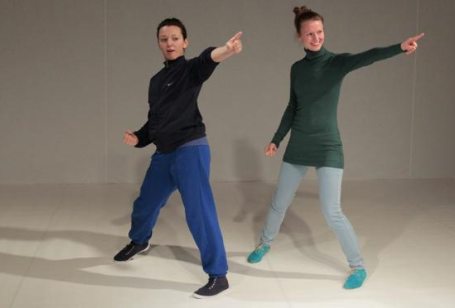 Skats no izrādes "Pietiekami labs". Publicitātes foto