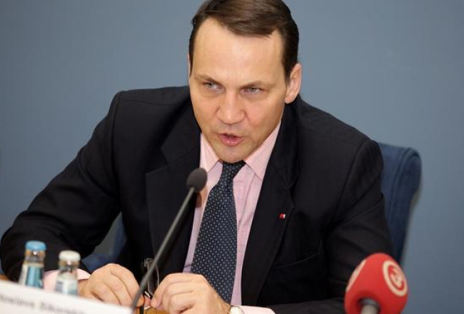 Polijas ārlietu ministrs Radoslavs Sikorskis. Foto: Ieva Čīka, LETA