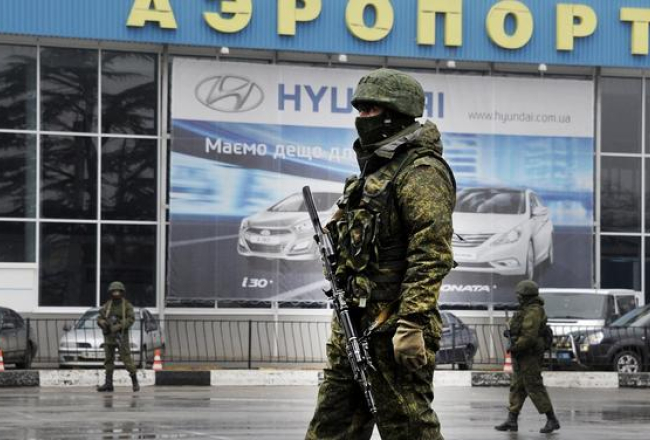 Simferopoles lidostā. Foto: AFP/LETA