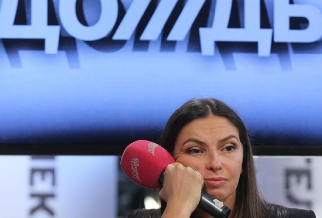 Krievijas telekanāla "Doždj" ģenerāldirektore Natālija Sindejeva. Foto: EPA/LETA