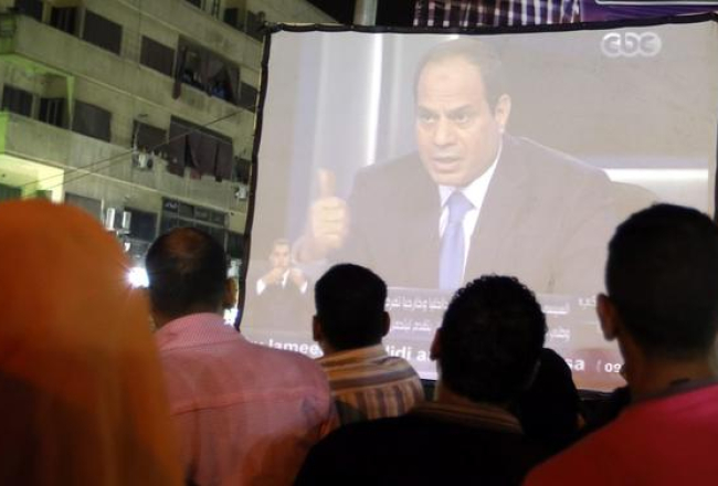 Ēģiptes prezidenta amata kandidāts Abdelfatahs as Sisi uzstājas televīzijā. Foto: EPA/LETA