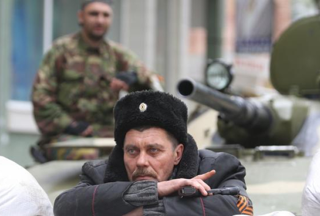 Viens no Slavjanskas separātistu kontrolposteņiem pirms Ukrainas armijas operācijas. Foto: LETA/ITAR-TASS.