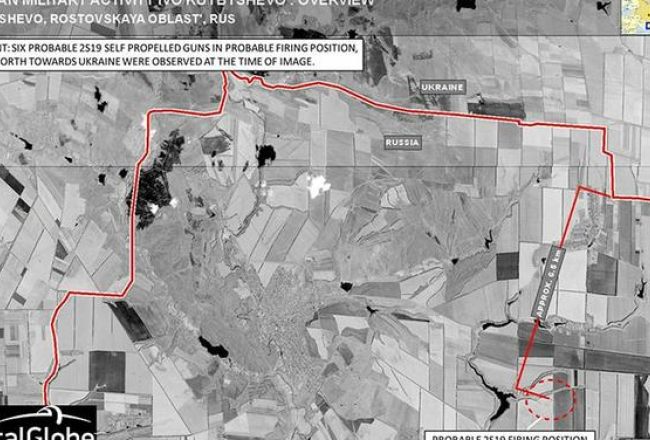 NATO publiskojusi satelītattēlus, kas apliecina Krievijas militārās tehnikas atrašanos Ukrainā, norādot, ka tā ir "tikai leduskalna virsotne". Foto: EPA/LETA