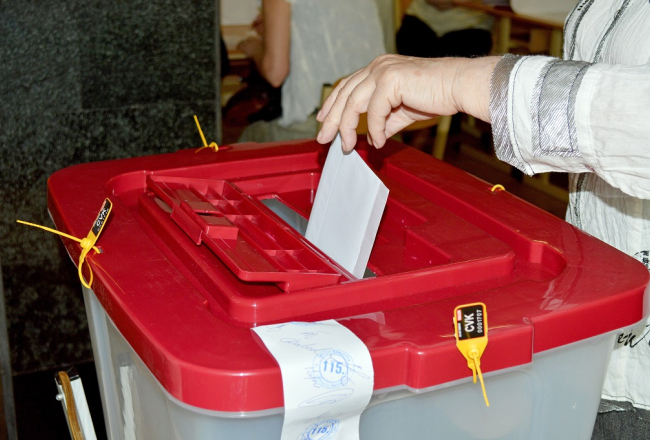 Balsotāji. Foto: Inga Nestere, F64