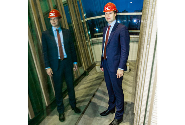 Aile grupa valdes priekšsēdētājs Dainis Bērziņš.