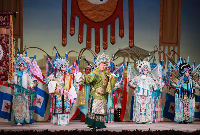 Skats no izrādes. Publicitātes foto