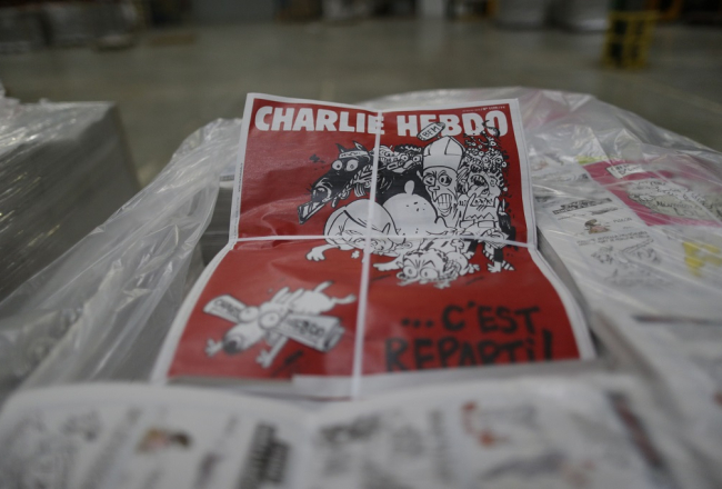 Jaunais žurnāla "Charlie Hebdo" numurs tipogrāfijā. Foto: AFP/LETA