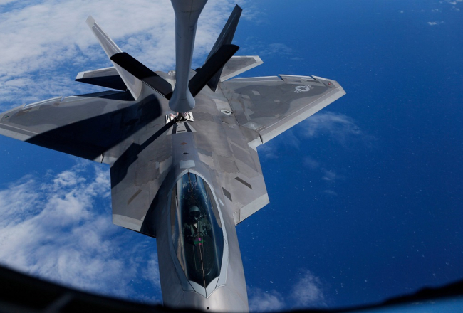 ASV iznīcinātājs "F-22 Raptor". Foto: EPA/LETA