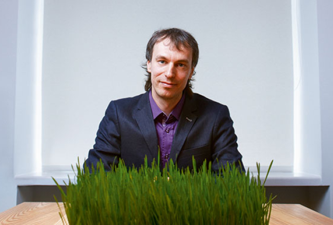 Restorānu Raw Garden līdzīpašnieks un vadītājs un SIA Smartfoody līdzīpašnieks Matīss Eglītis.