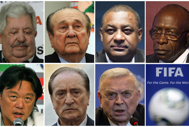 Pirms vairāk nekā mēneša Cīrihē arestētās augstās FIFA amatpersonas. Foto: AFP/LETA