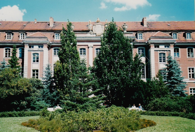 Greifsvaldes Universitātes centrālā ēka. Publicitātes foto